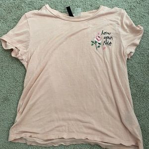 H&M tee